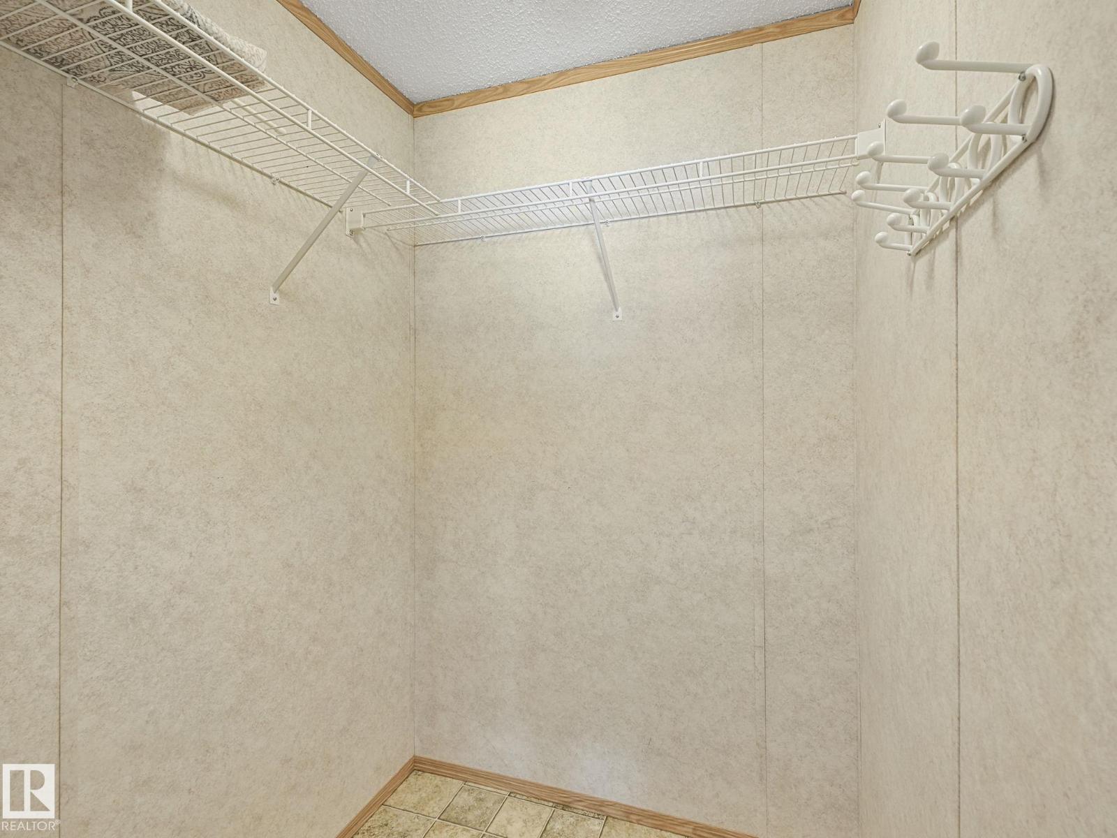 407 Oak Wood Cr Nw, Edmonton, Alberta  T6P 0B3 - Photo 32 - E4463743