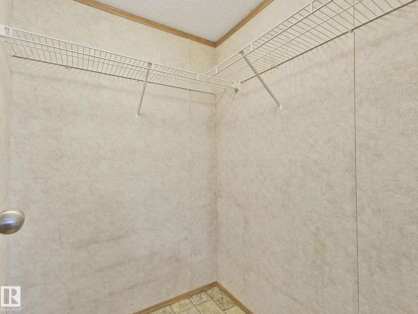 407 Oak Wood Cr Nw, Edmonton, Alberta  T6P 0B3 - Photo 46 - E4463743