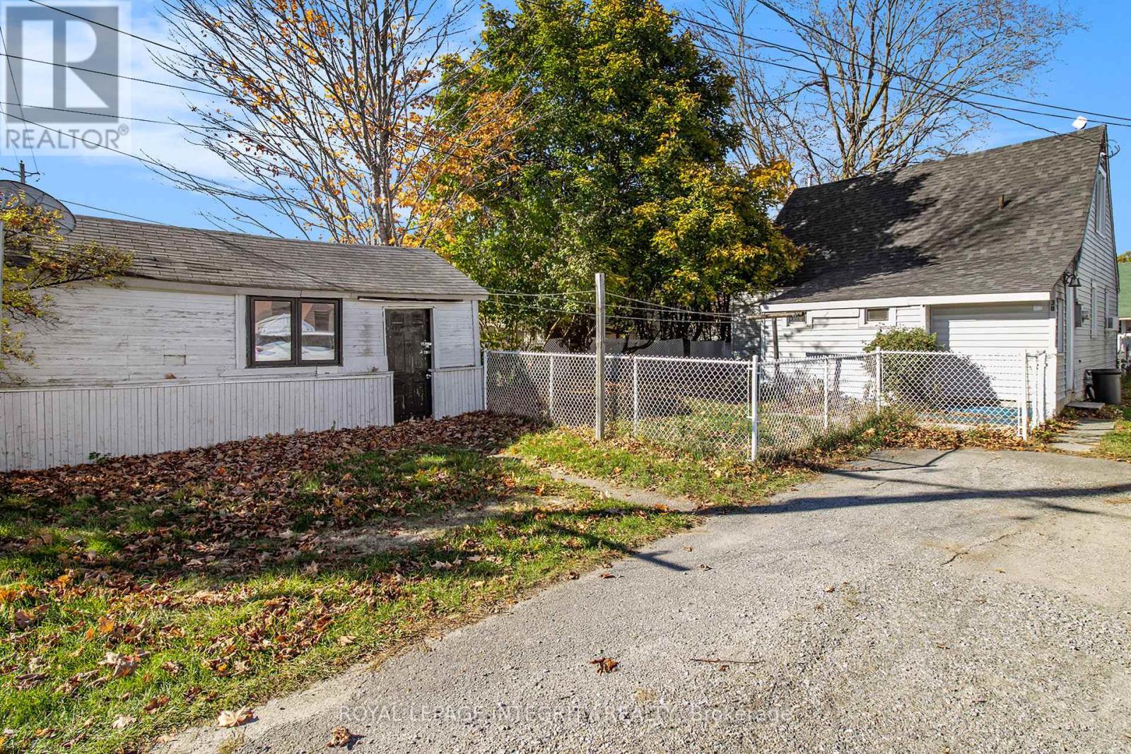 30 Churchill Crescent, Smiths Falls, Ontario  K7A 3H4 - Photo 18 - X12485645