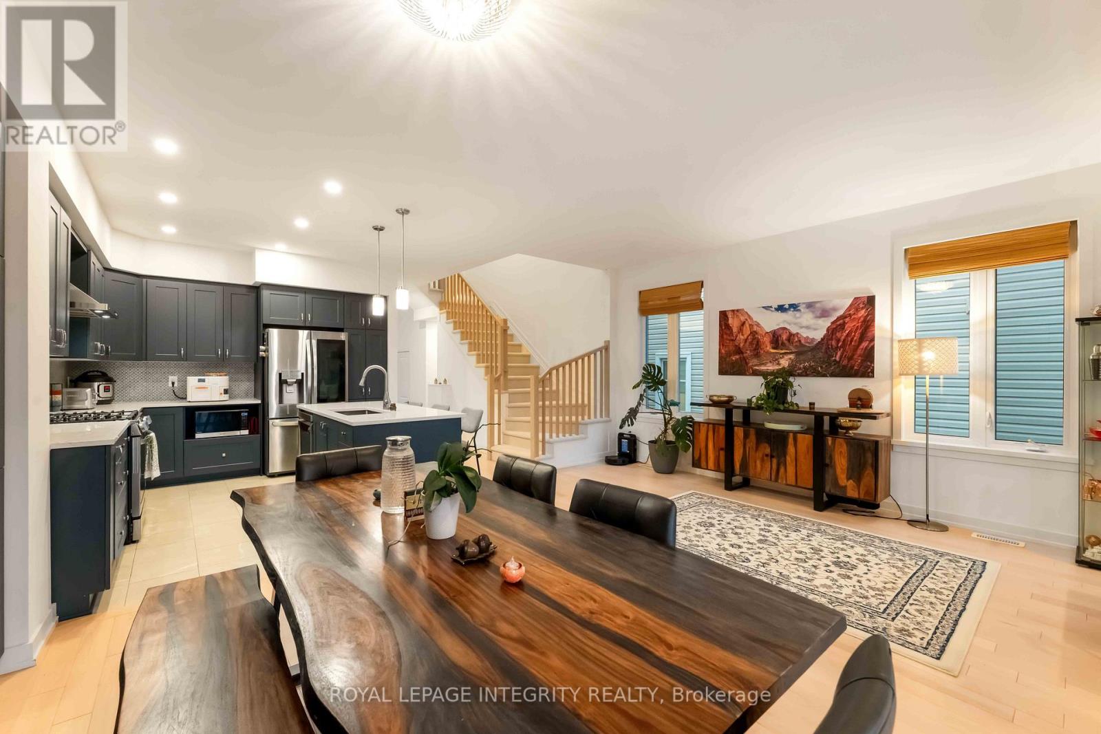 221 Finsbury Avenue, Ottawa, Ontario  K2S 2X9 - Photo 14 - X12485690