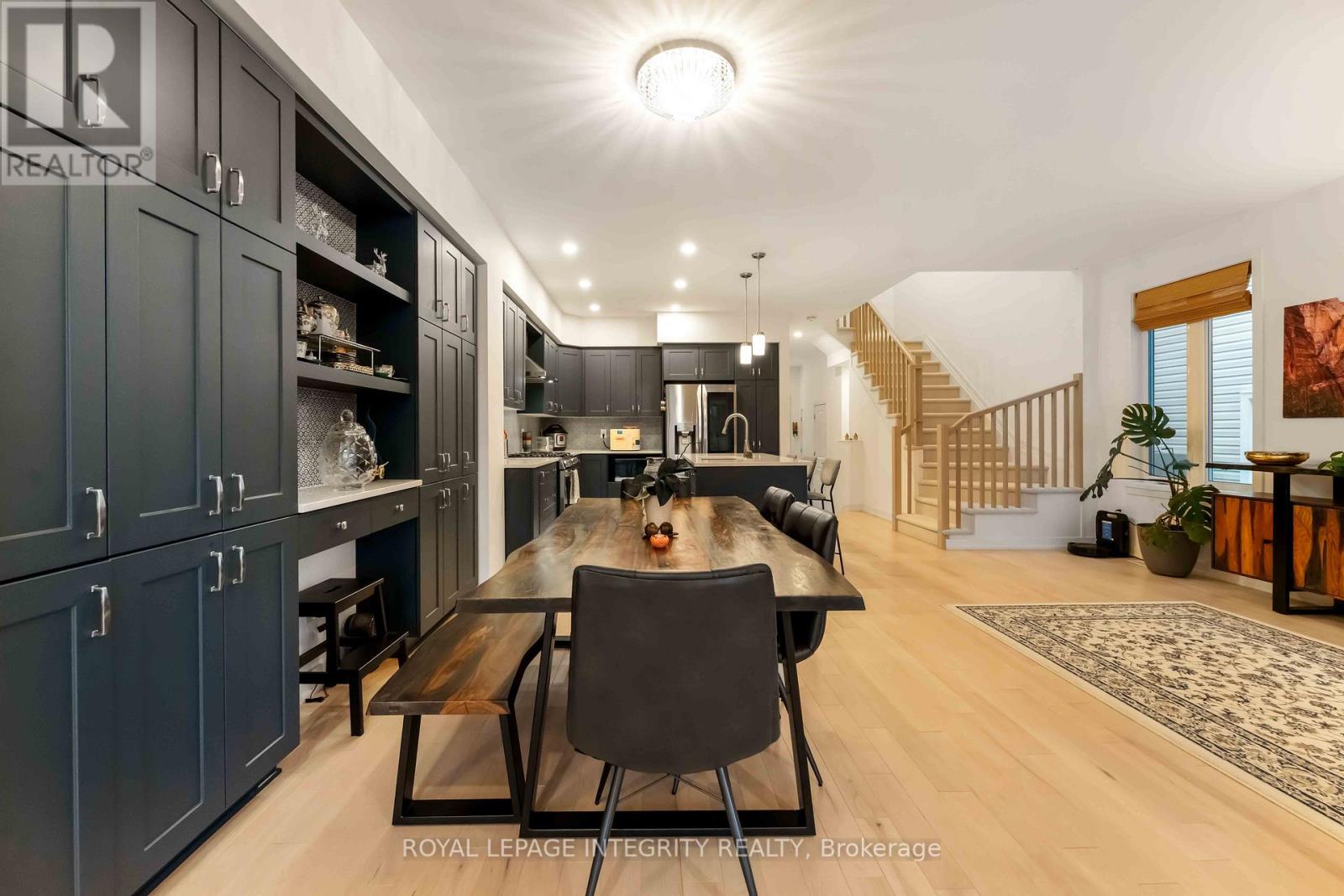 221 Finsbury Avenue, Ottawa, Ontario  K2S 2X9 - Photo 17 - X12485690