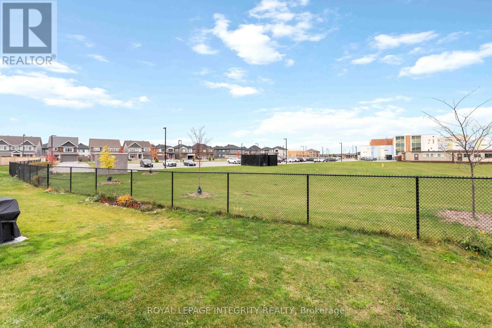 221 Finsbury Avenue, Ottawa, Ontario  K2S 2X9 - Photo 48 - X12485690