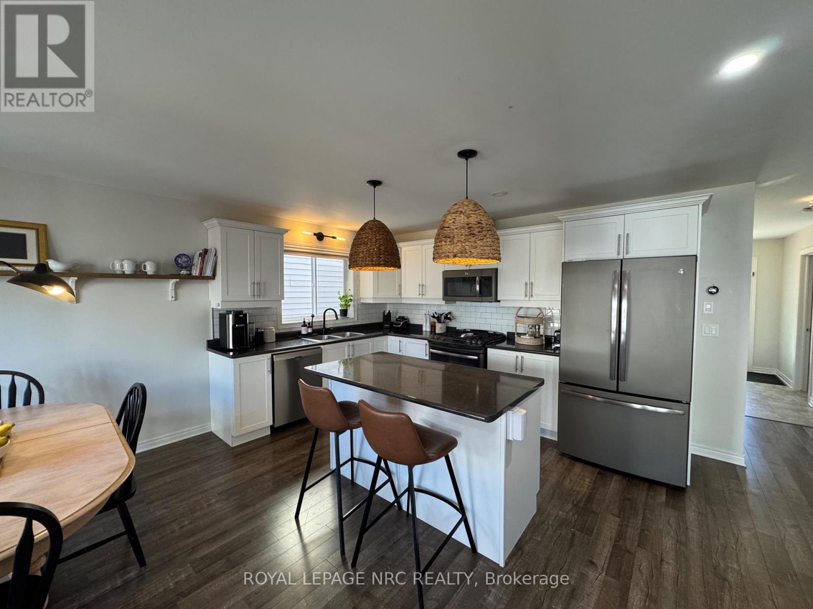 11 Violet Street, St. Catharines, Ontario  L2S 2X1 - Photo 8 - X12485653