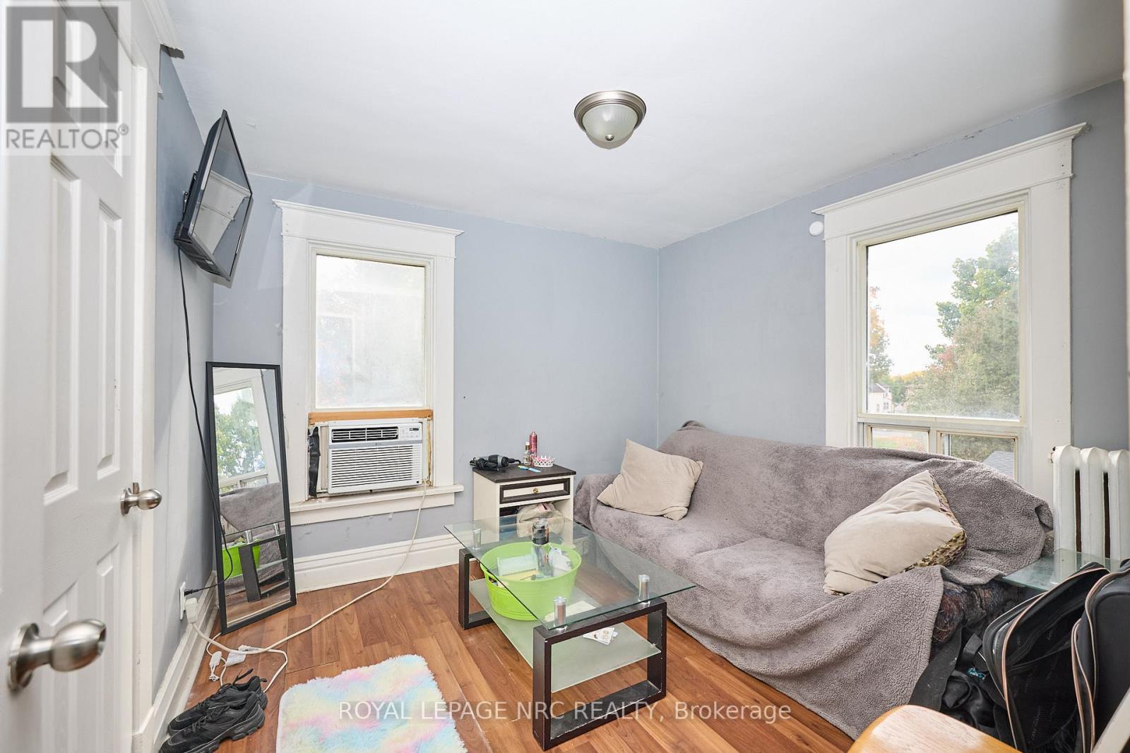 6173 Pine Grove Avenue, Niagara Falls, Ontario  L2G 4H9 - Photo 15 - X12485774