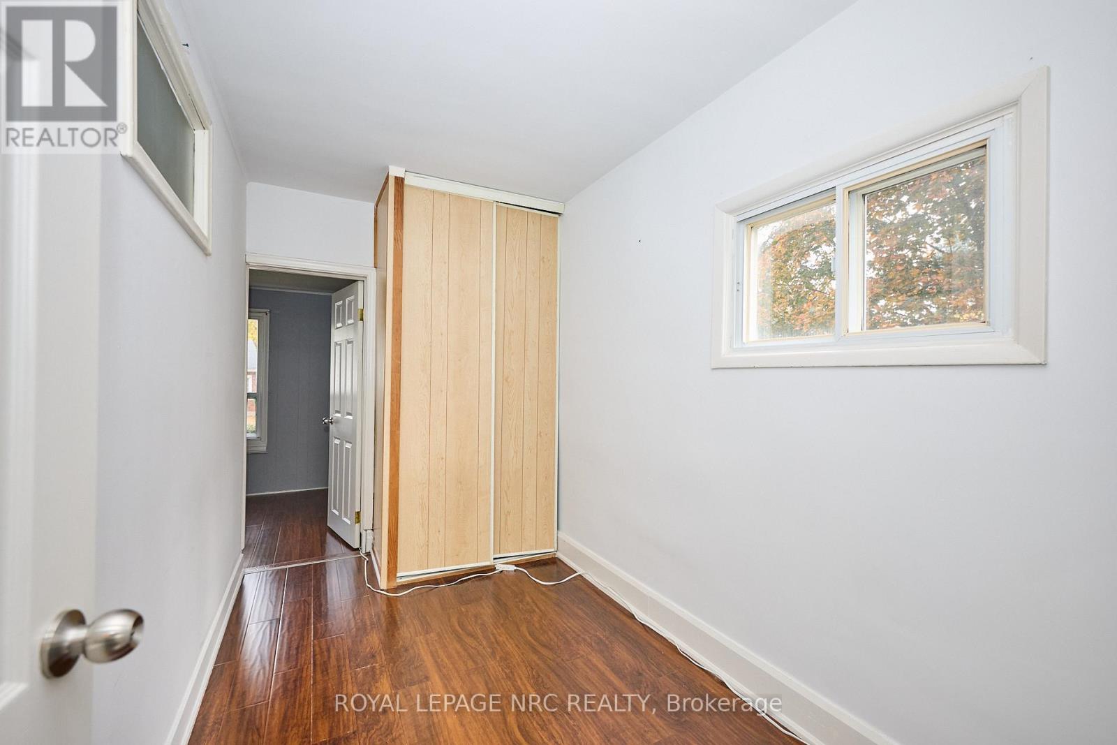 6173 Pine Grove Avenue, Niagara Falls, Ontario  L2G 4H9 - Photo 8 - X12485774