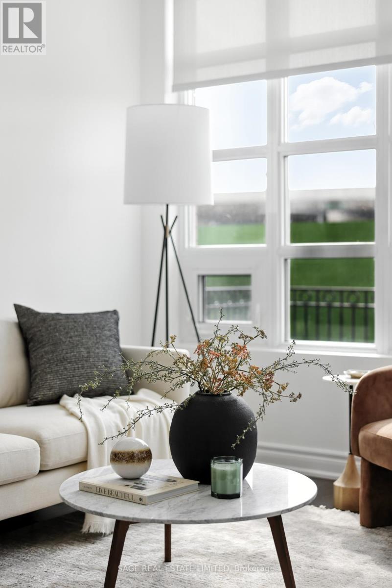 Th5 - 6 Pirandello Street, Toronto, Ontario  M6K 0B1 - Photo 23 - C12485551