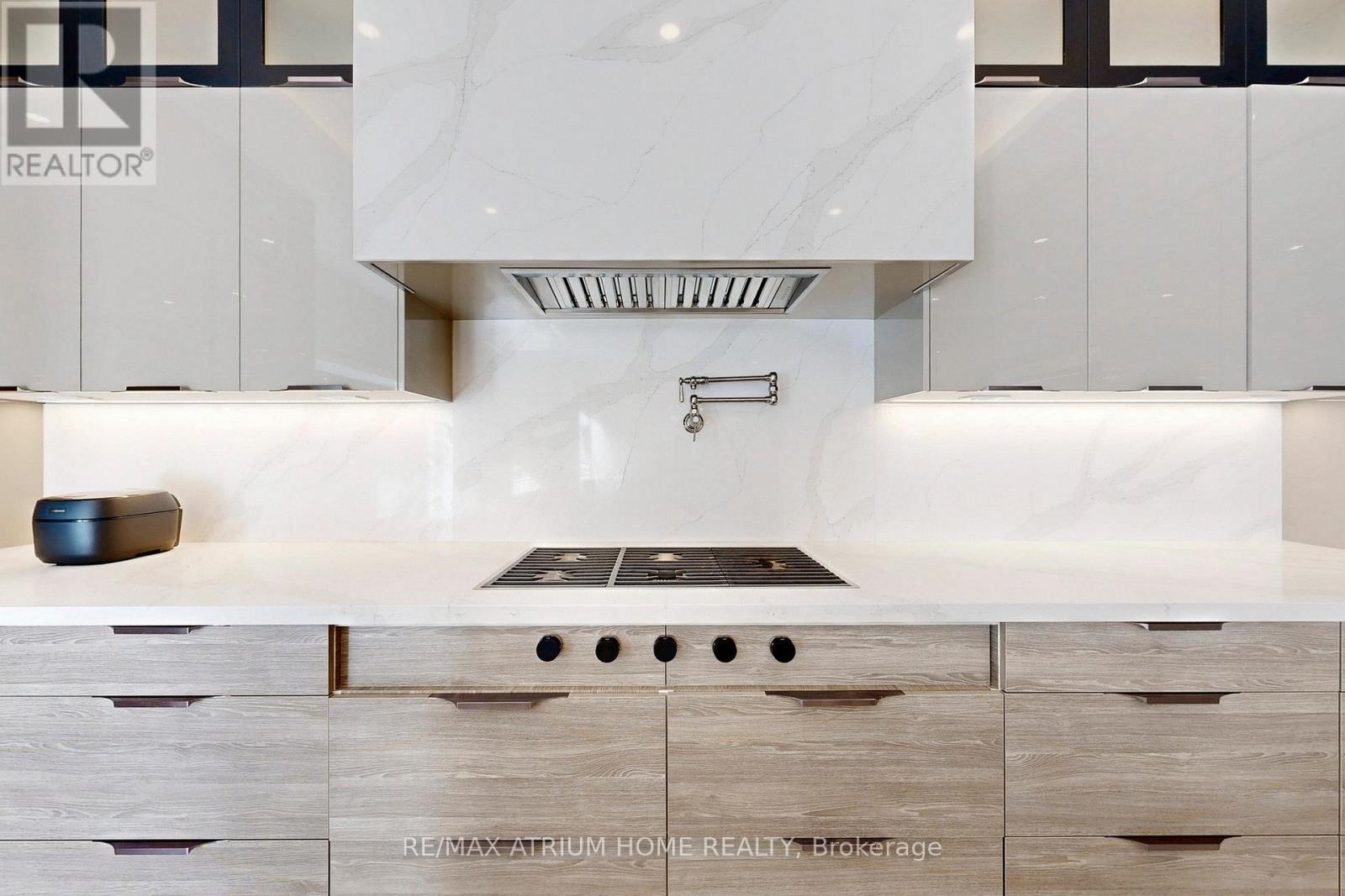 111 Banstock Drive, Toronto, Ontario  M2K 2H7 - Photo 16 - C12485562