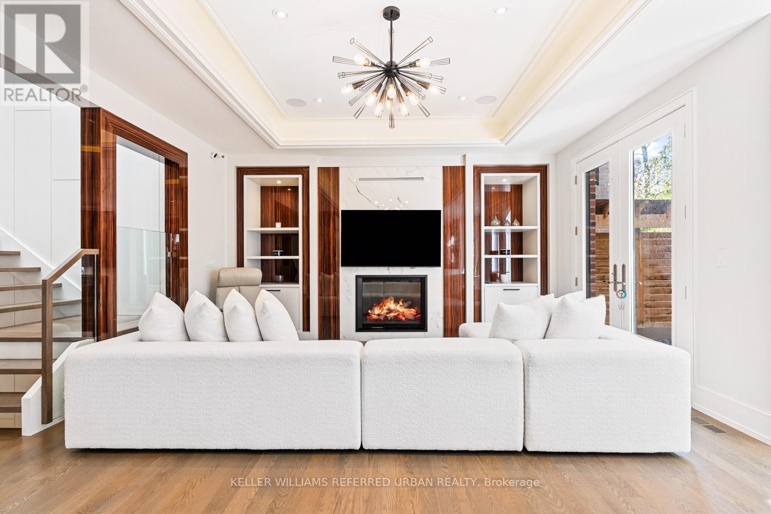 90 Glen Rush Boulevard, Toronto, Ontario  M5N 2V1 - Photo 14 - C12485614