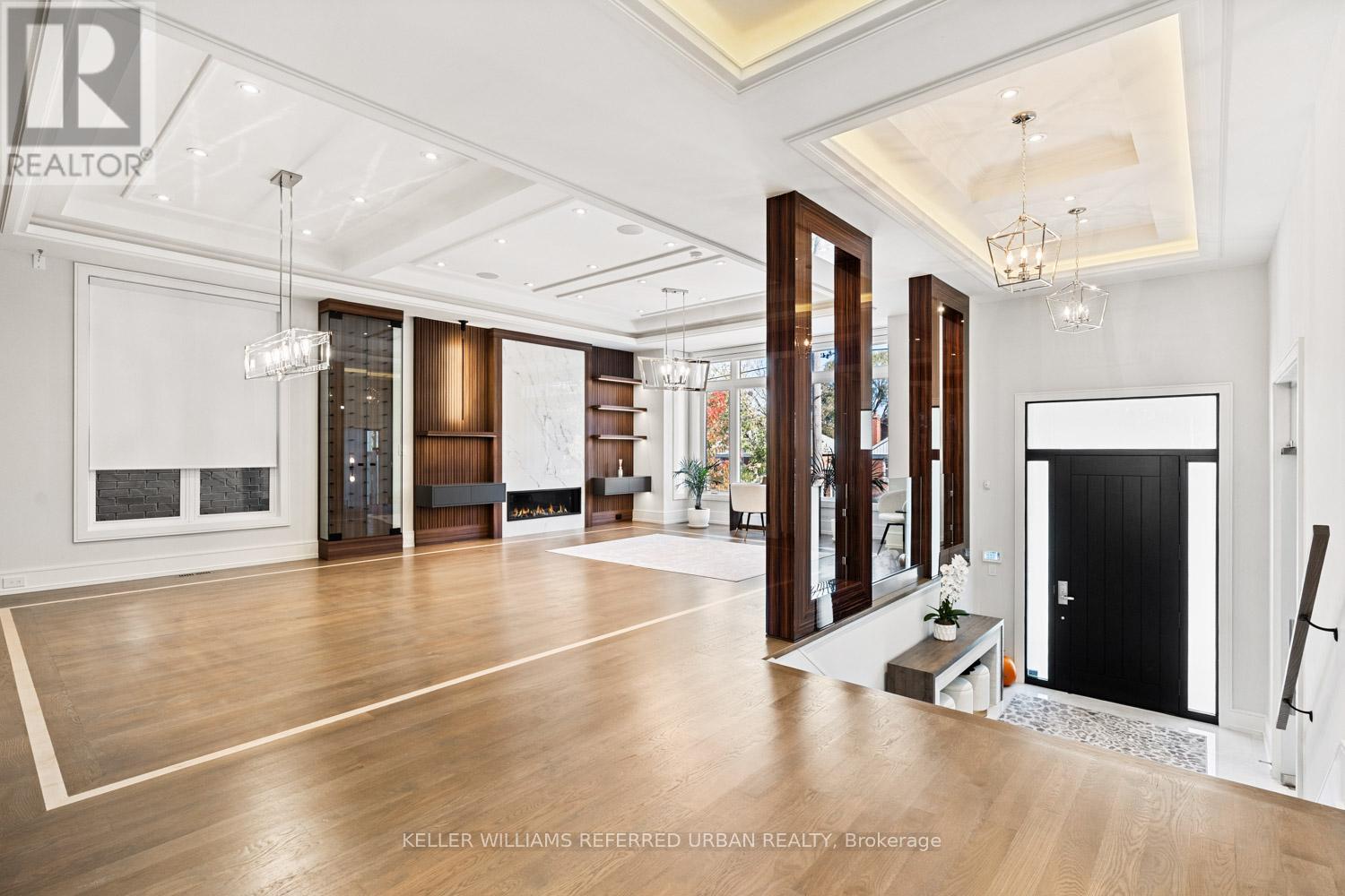 90 Glen Rush Boulevard, Toronto, Ontario  M5N 2V1 - Photo 5 - C12485614