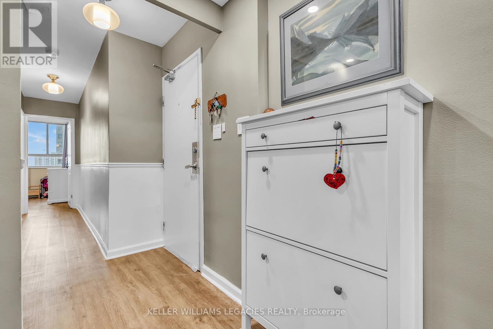 2001 - 1 Massey Square, Toronto, Ontario  M4C 5L4 - Photo 10 - E12485615