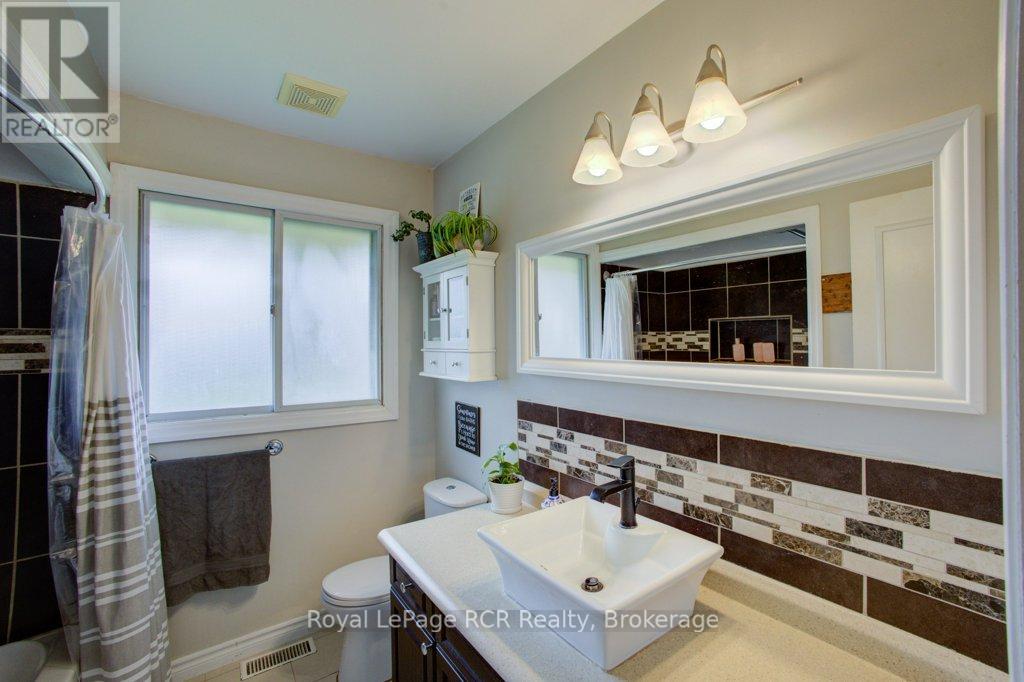 245 Domville Street, Wellington North, Ontario  N0G 1A0 - Photo 16 - X12484619