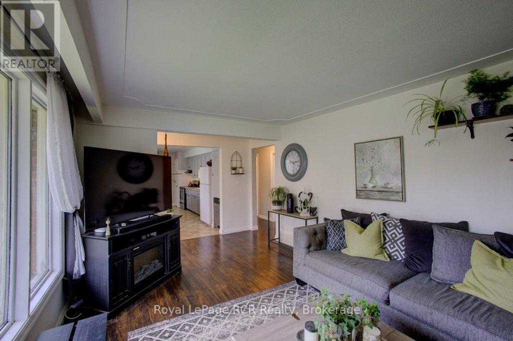 245 Domville Street, Wellington North, Ontario  N0G 1A0 - Photo 9 - X12484619