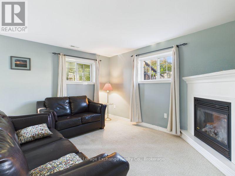 Lower - 378 Duncan Place, Kincardine, Ontario  N2Z 3B4 - Photo 5 - X12485717