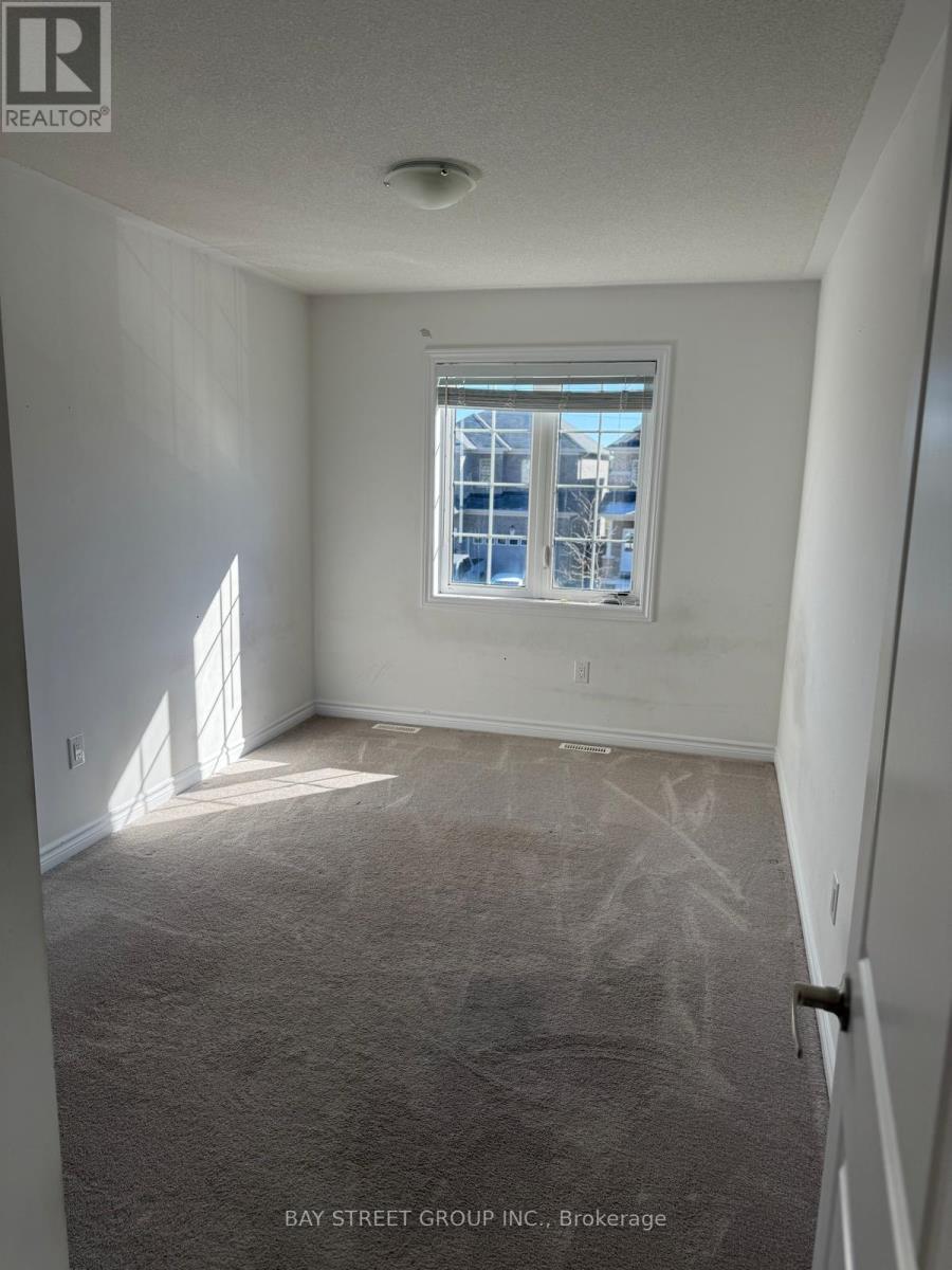 131 Seeley Avenue, Southgate, Ontario  N0C 1B0 - Photo 12 - X12470984