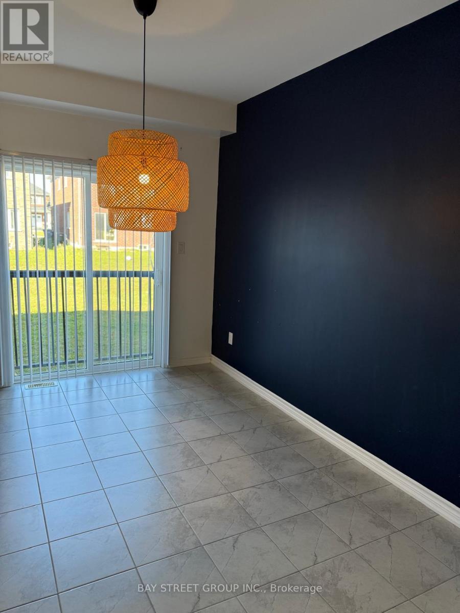 131 Seeley Avenue, Southgate, Ontario  N0C 1B0 - Photo 2 - X12470984