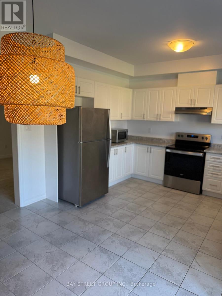 131 Seeley Avenue, Southgate, Ontario  N0C 1B0 - Photo 8 - X12470984