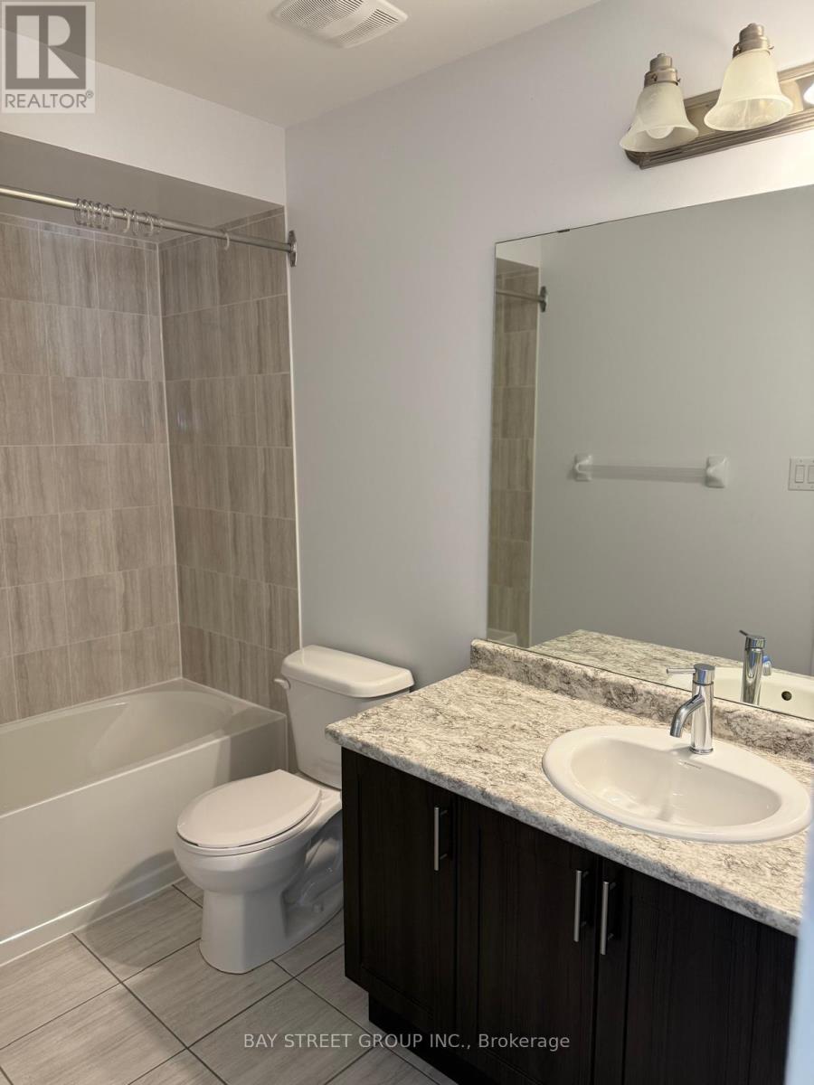 131 Seeley Avenue, Southgate, Ontario  N0C 1B0 - Photo 17 - X12470984