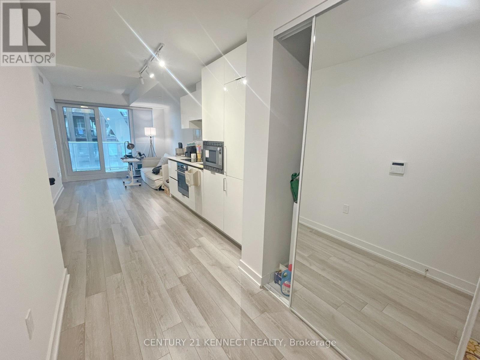 3111 - 230 Simcoe Street, Toronto, Ontario  M5T 1T4 - Photo 10 - C12485428