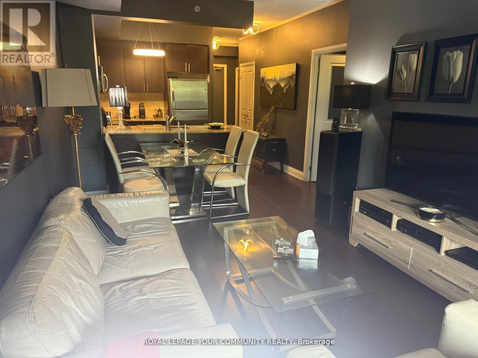 208 - 520 Steeles Avenue W, Vaughan, Ontario  L4J 1A2 - Photo 11 - N12485558