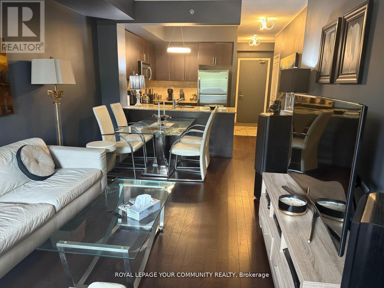 208 - 520 Steeles Avenue W, Vaughan, Ontario  L4J 1A2 - Photo 13 - N12485558