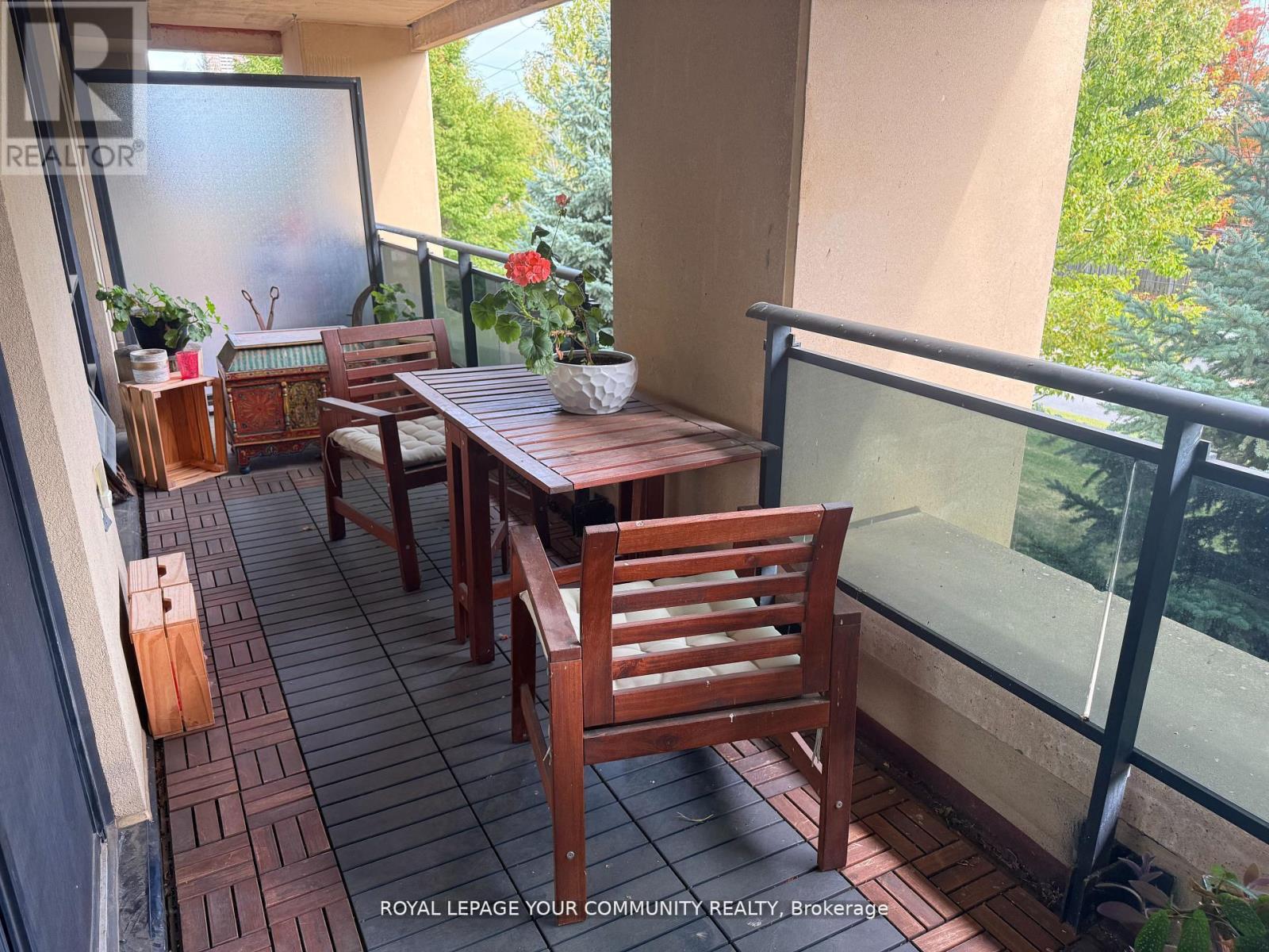 208 - 520 Steeles Avenue W, Vaughan, Ontario  L4J 1A2 - Photo 18 - N12485558