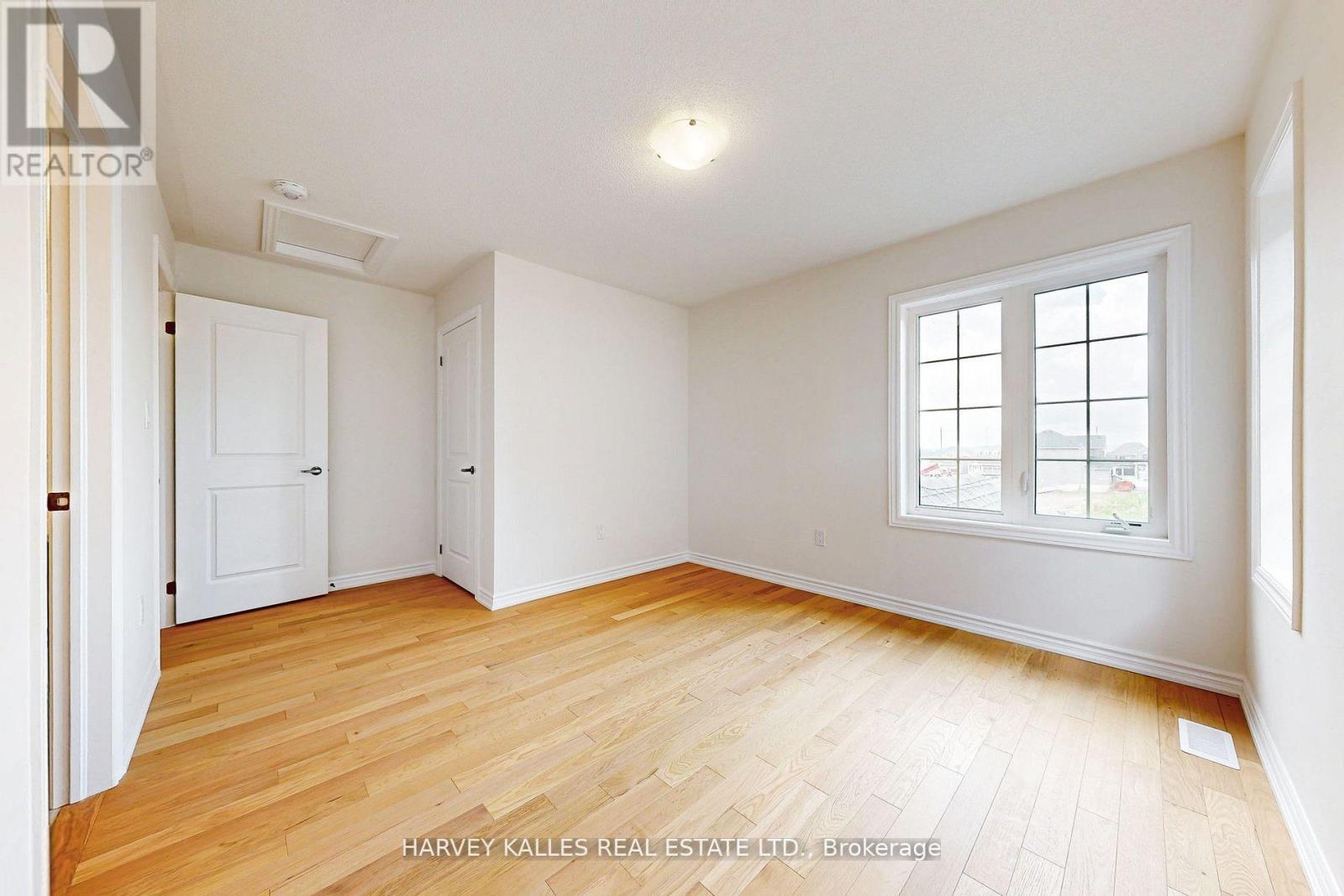 53 Lawrence D. Pridham Avenue, New Tecumseth, Ontario  L9R 0X2 - Photo 24 - N12485567