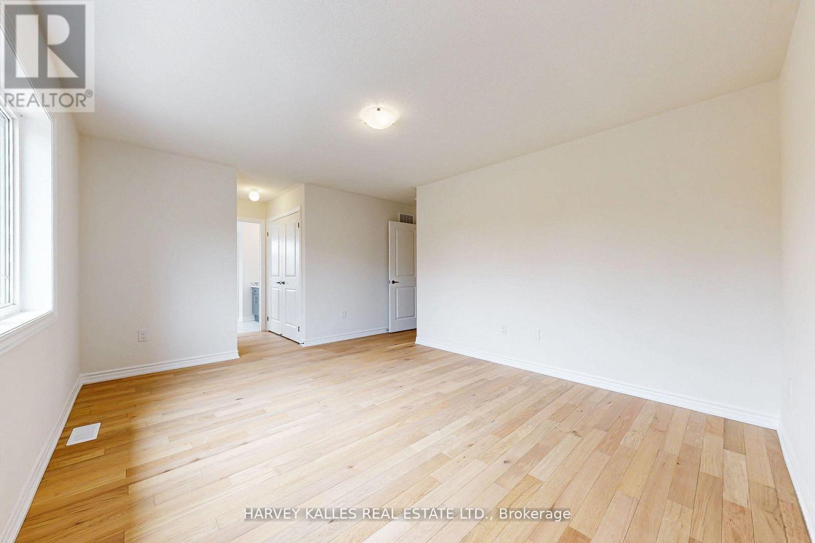 53 Lawrence D. Pridham Avenue, New Tecumseth, Ontario  L9R 0X2 - Photo 32 - N12485567