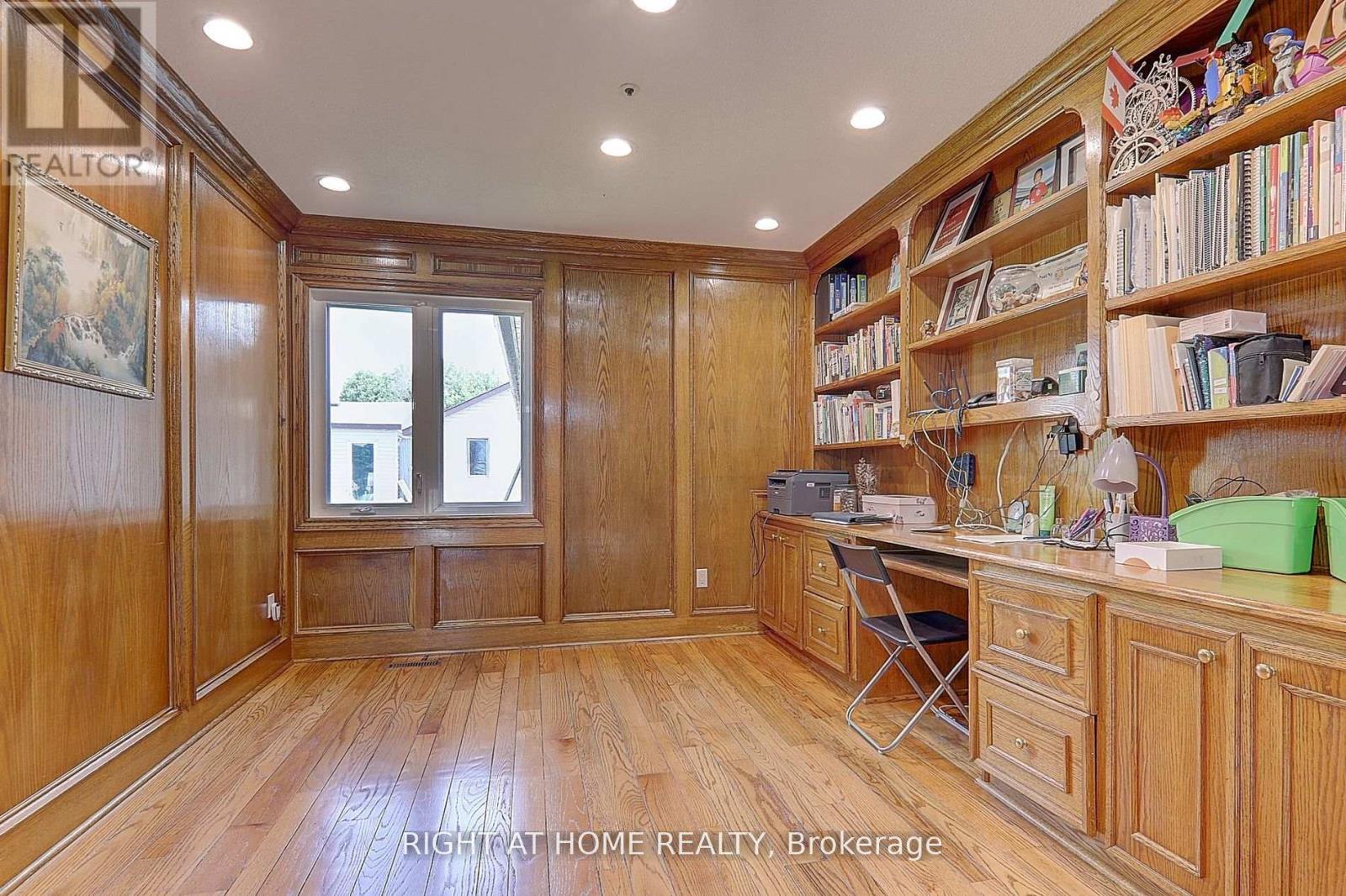 1008 Mount Albert Road, East Gwillimbury (Sharon), Ontario  L0G 1V0 - Photo 11 - N12485581