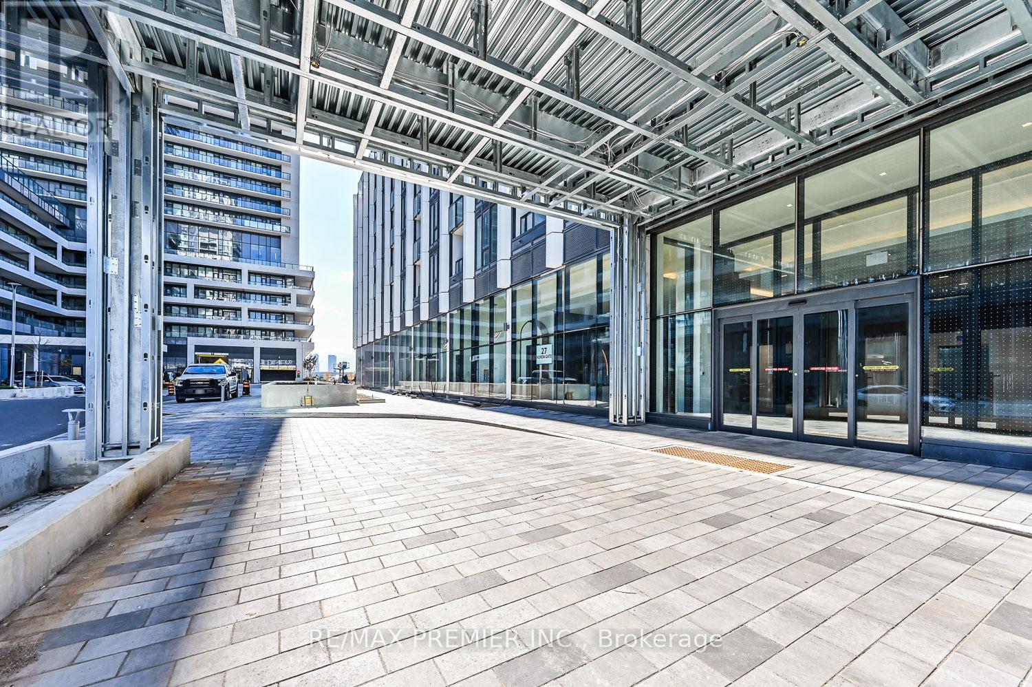 609 - 27 Korda Gate, Vaughan, Ontario  L4K 0P6 - Photo 3 - N12485592