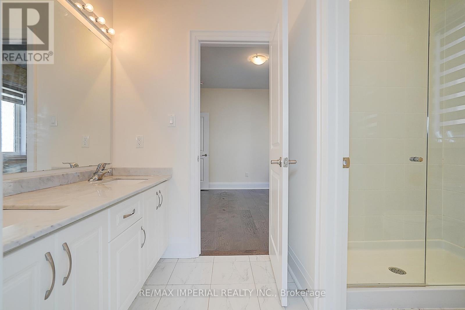 30 Orwell Drive, Vaughan, Ontario  L4H 4P7 - Photo 39 - N12485609