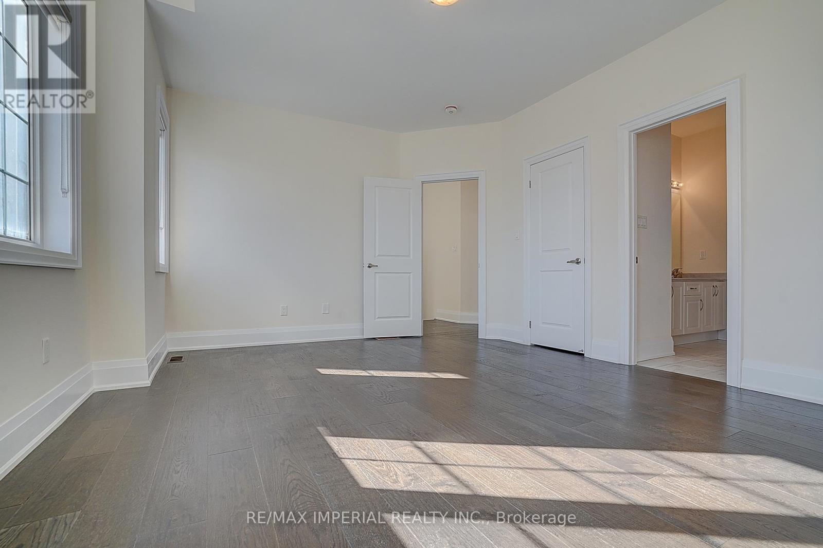 30 Orwell Drive, Vaughan, Ontario  L4H 4P7 - Photo 40 - N12485609