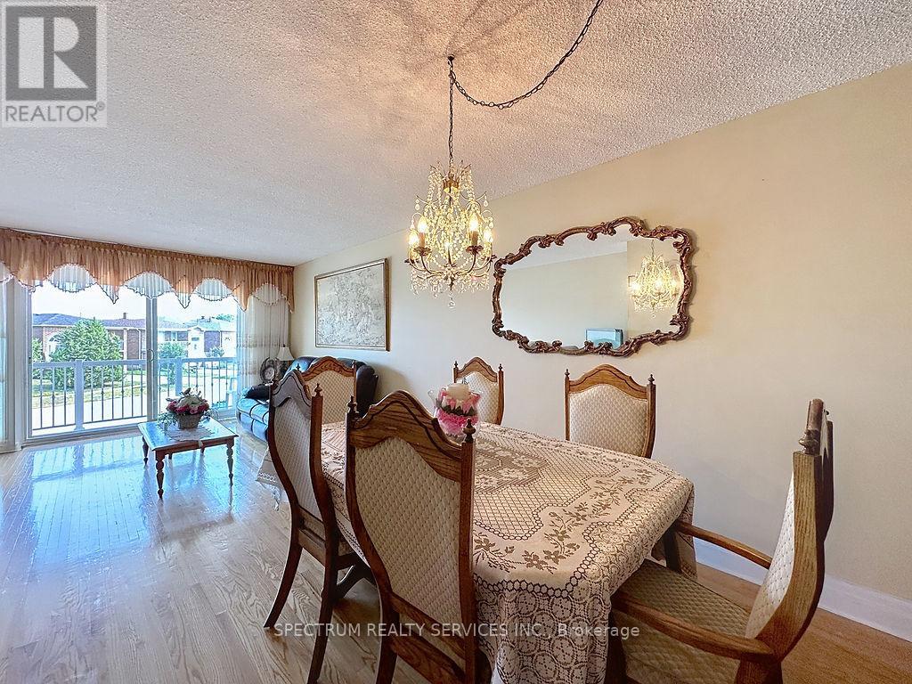 20 Terra Road, Vaughan, Ontario  L4L 3J5 - Photo 8 - N12395208