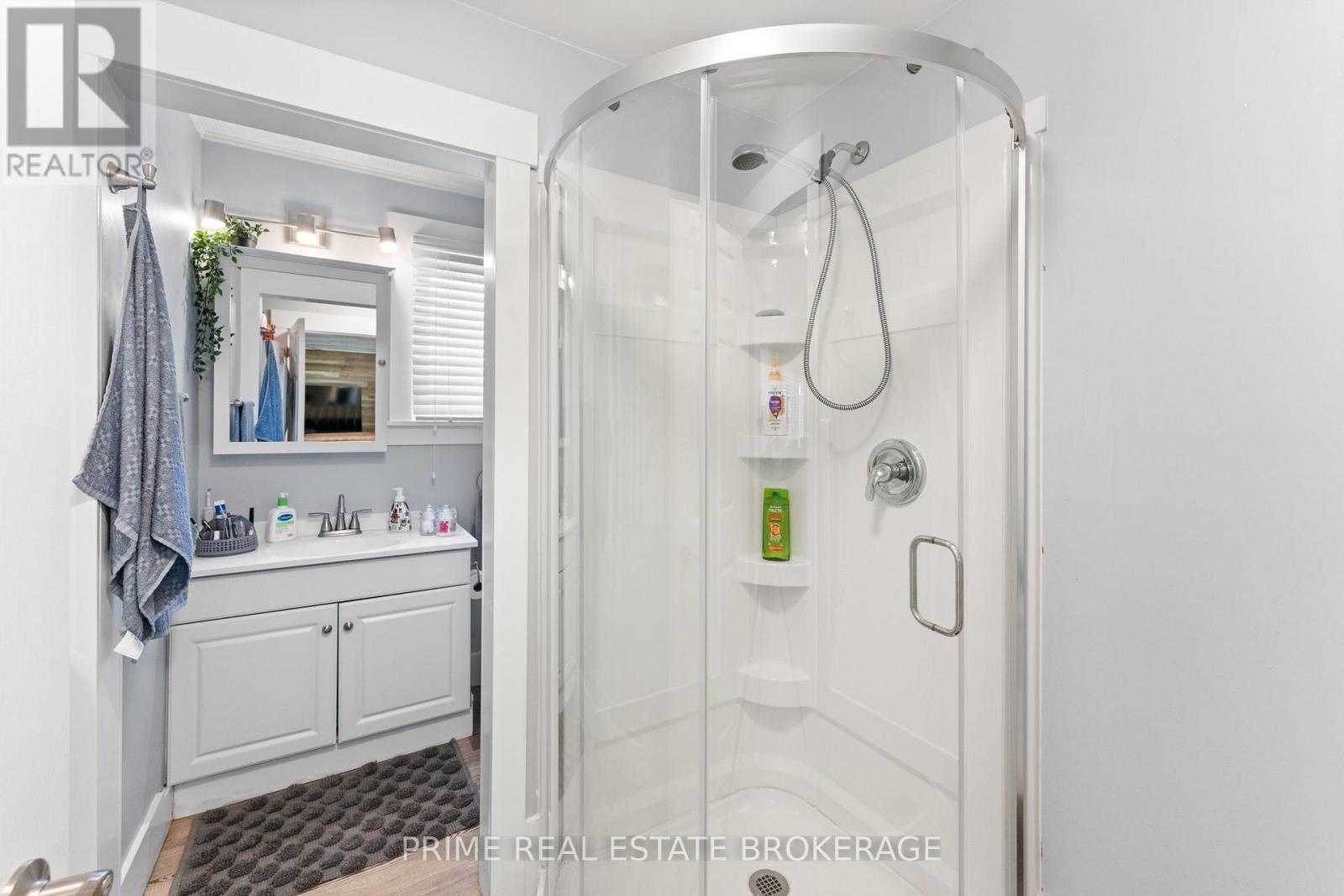 34 Ontario Street S, Lambton Shores, Ontario  N0M 1T0 - Photo 18 - X12185108