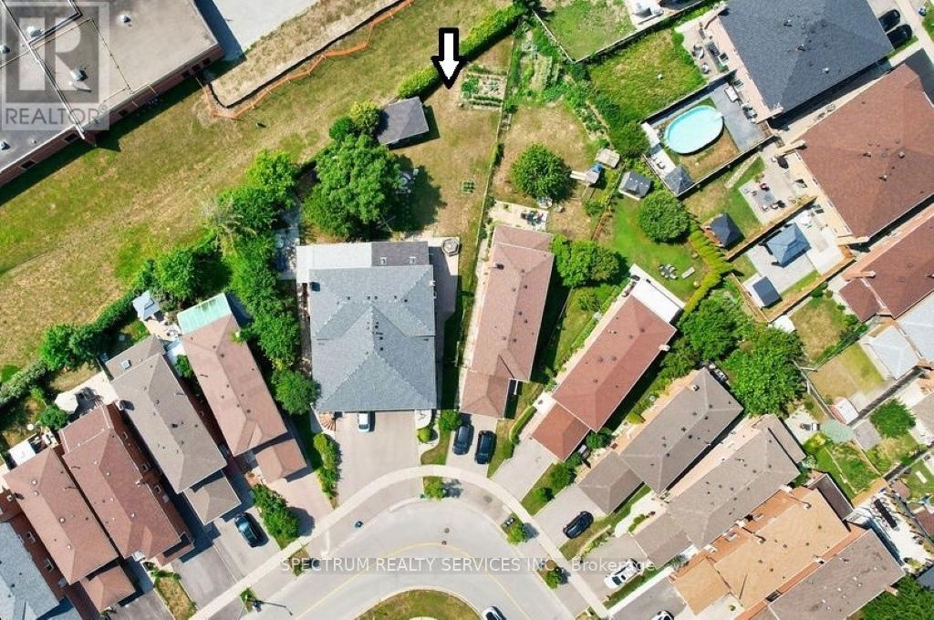 20 Terra Road, Vaughan, Ontario  L4L 3J5 - Photo 3 - N12395208