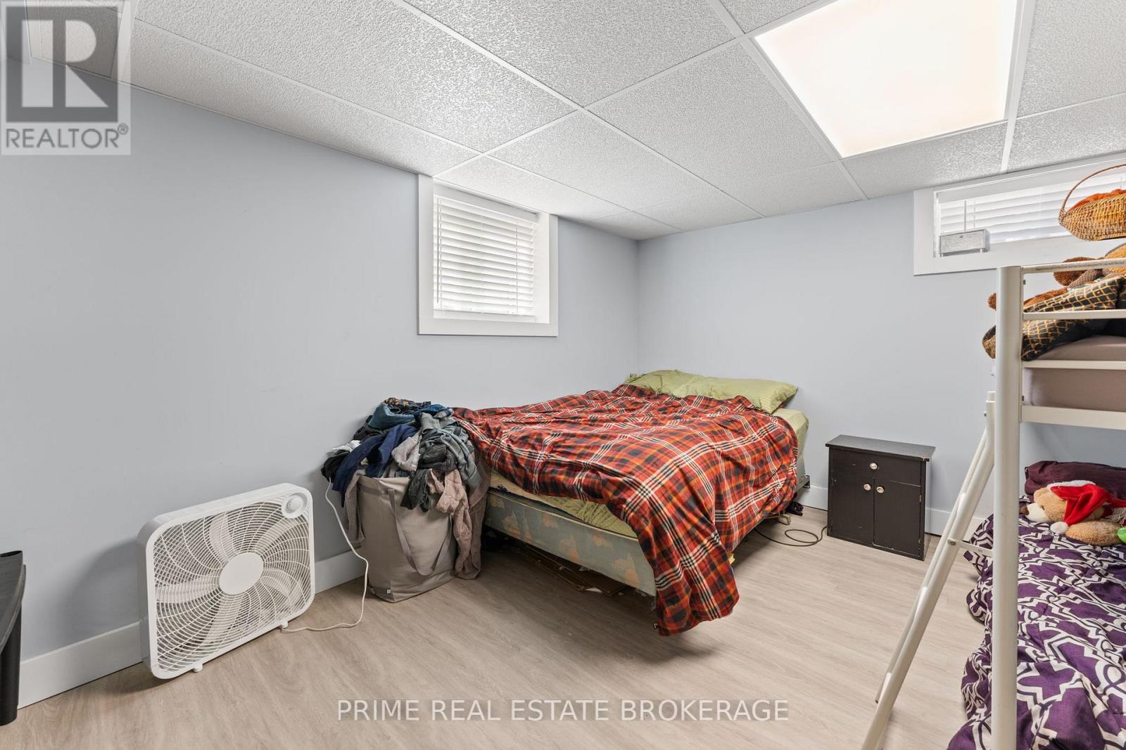 34 Ontario Street S, Lambton Shores, Ontario  N0M 1T0 - Photo 28 - X12185108