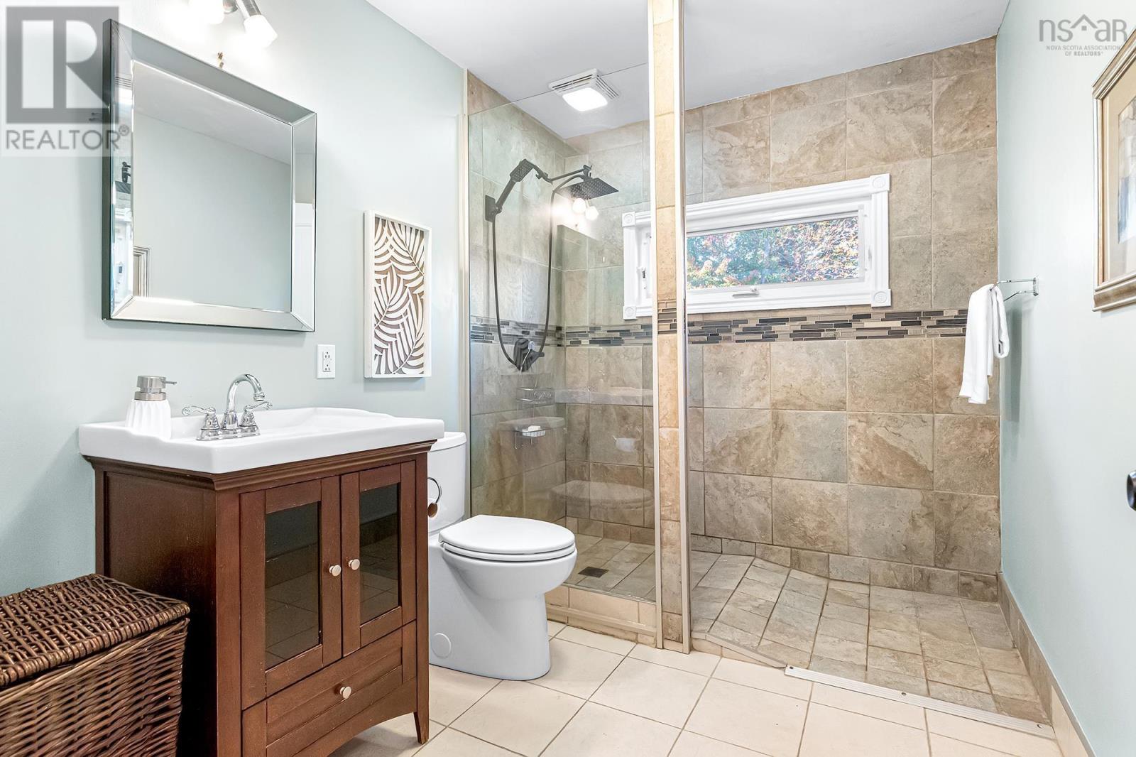 166 Fenerty Road, Middle Sackville, Nova Scotia  B4E 3B1 - Photo 41 - 202525563