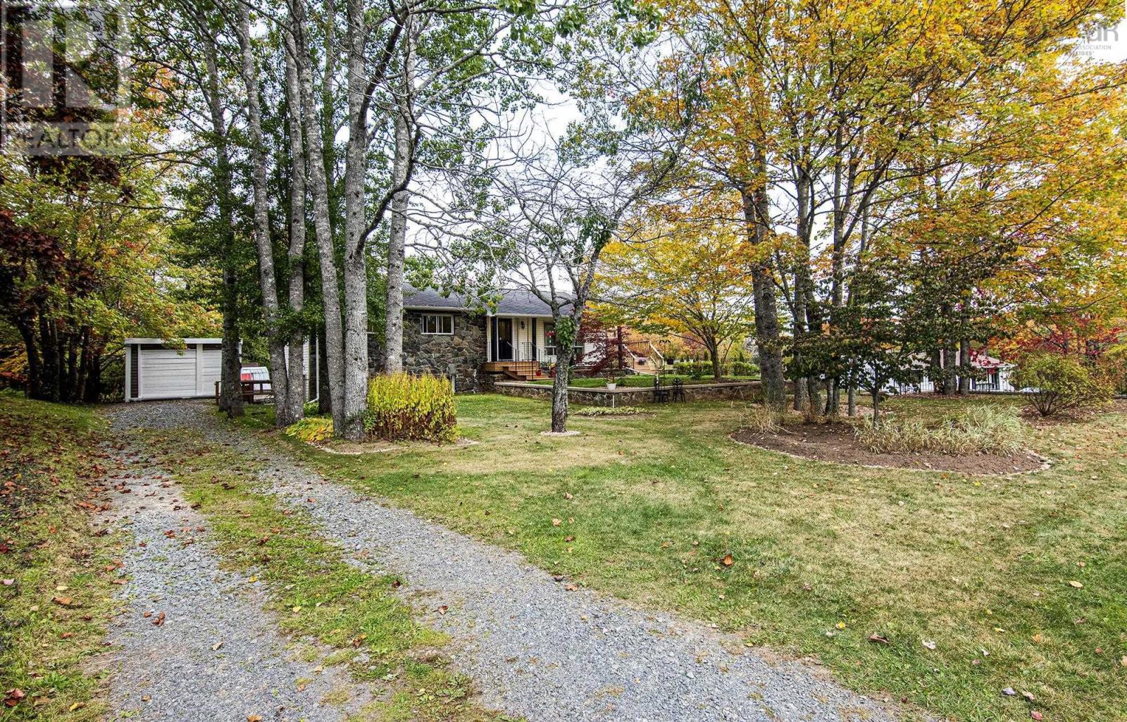 166 Fenerty Road, Middle Sackville, Nova Scotia  B4E 3B1 - Photo 3 - 202525563