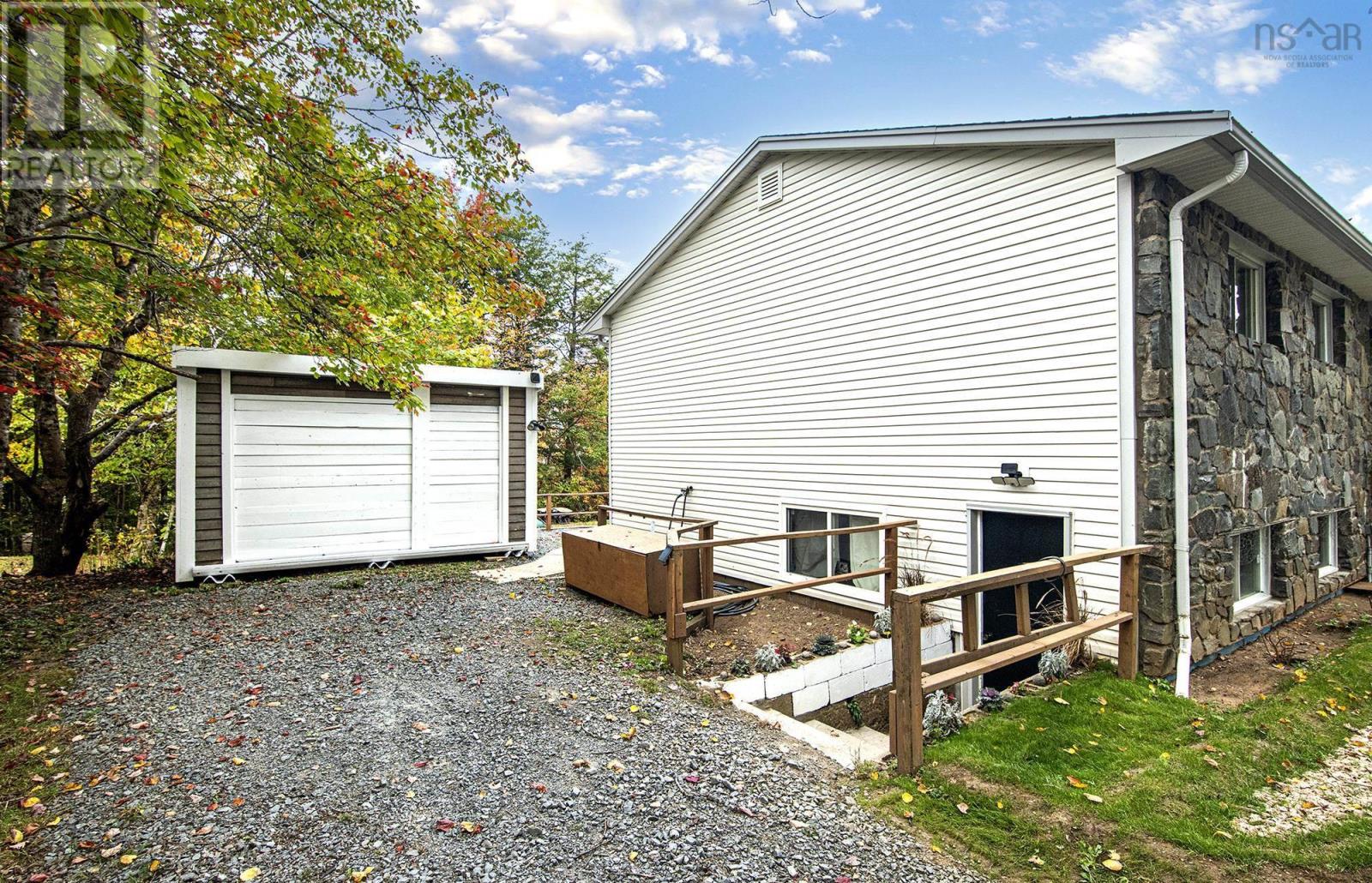 166 Fenerty Road, Middle Sackville, Nova Scotia  B4E 3B1 - Photo 5 - 202525563