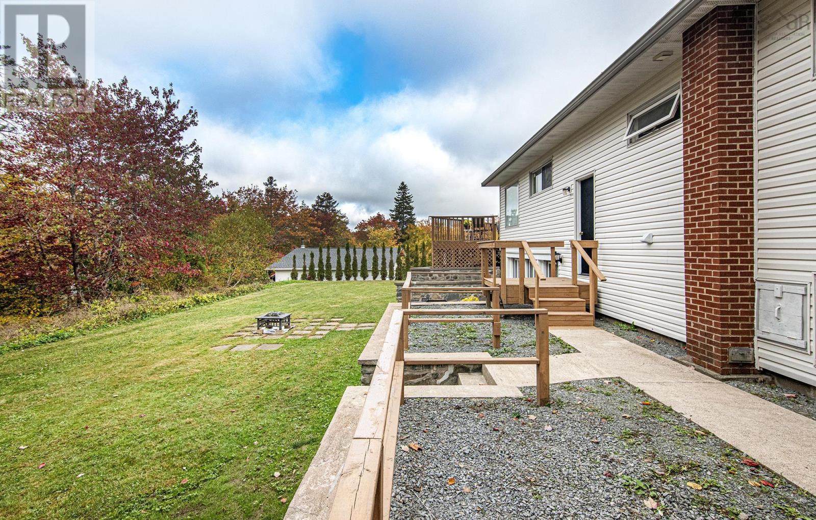 166 Fenerty Road, Middle Sackville, Nova Scotia  B4E 3B1 - Photo 6 - 202525563