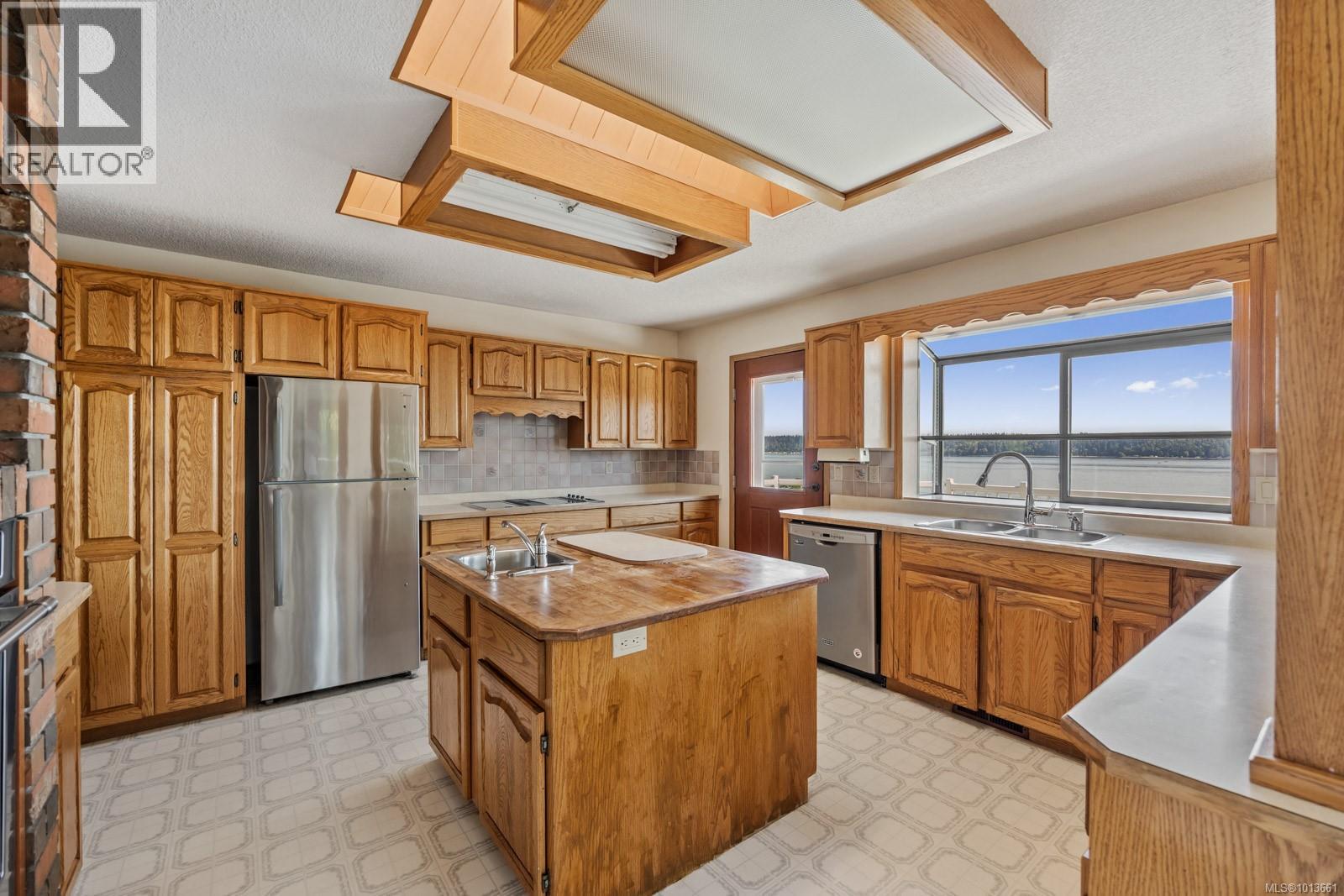 513 Ash St, Campbell River, British Columbia  V9W 5L8 - Photo 22 - 1013661