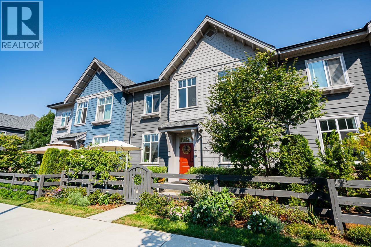 108 3529 Baycrest Avenue, Coquitlam, British Columbia  V3B 2W7 - Photo 2 - R3041212