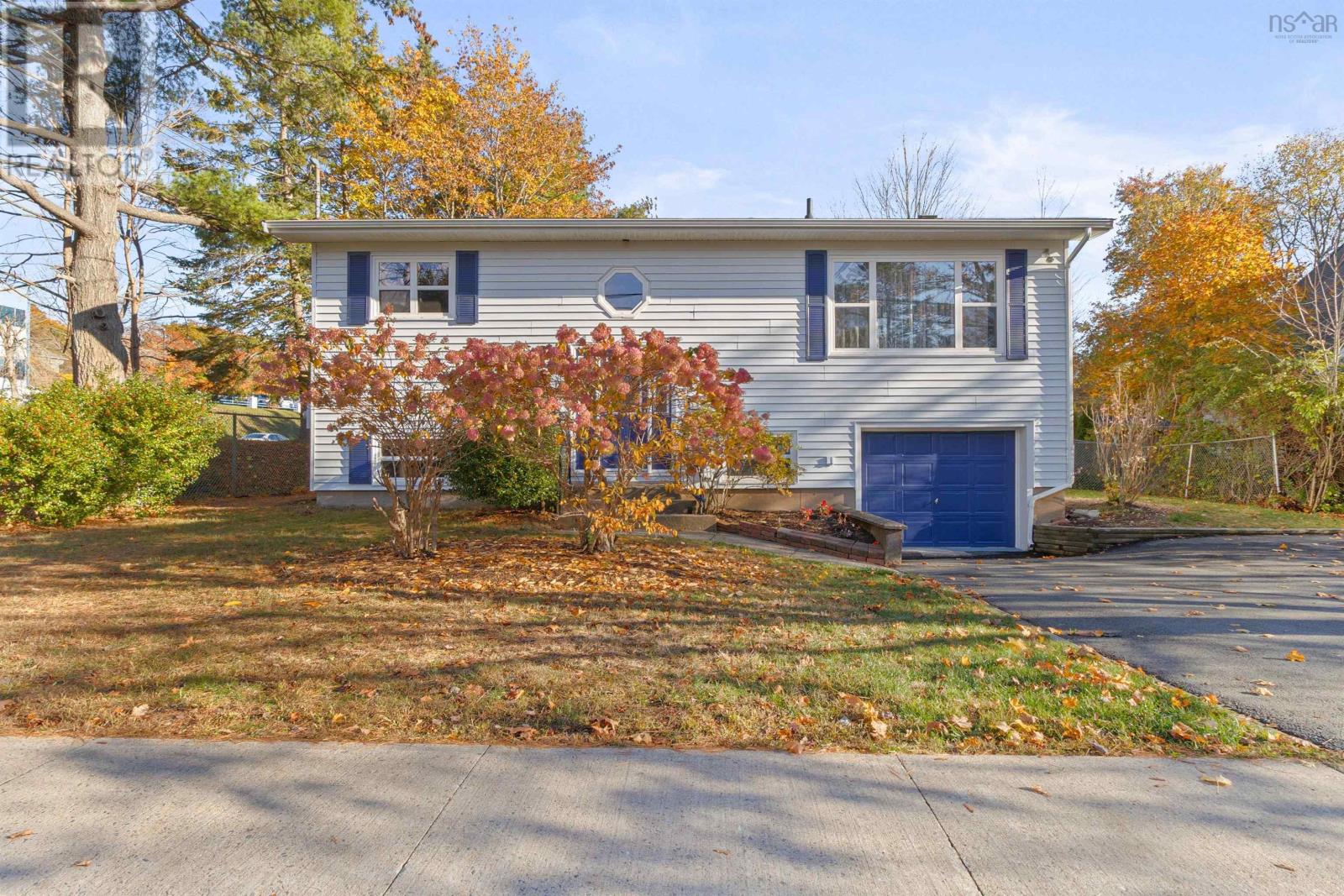 30 Wardour Street, Bedford, Nova Scotia  B4A 2H9 - Photo 1 - 202526746