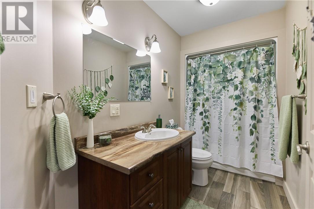 26 Sunny Street, Garson, Ontario  P3L 1N3 - Photo 11 - 2125407