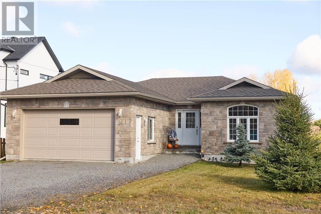 26 Sunny Street, Garson, Ontario  P3L 1N3 - Photo 2 - 2125407