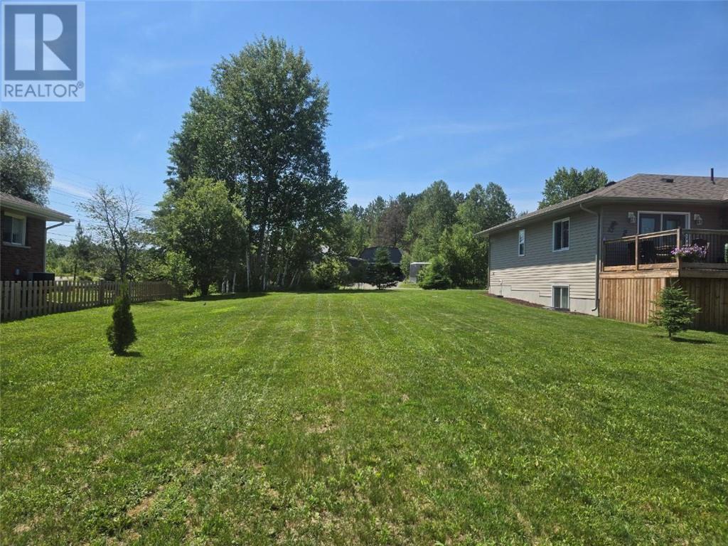 26 Sunny Street, Garson, Ontario  P3L 1N3 - Photo 44 - 2125407