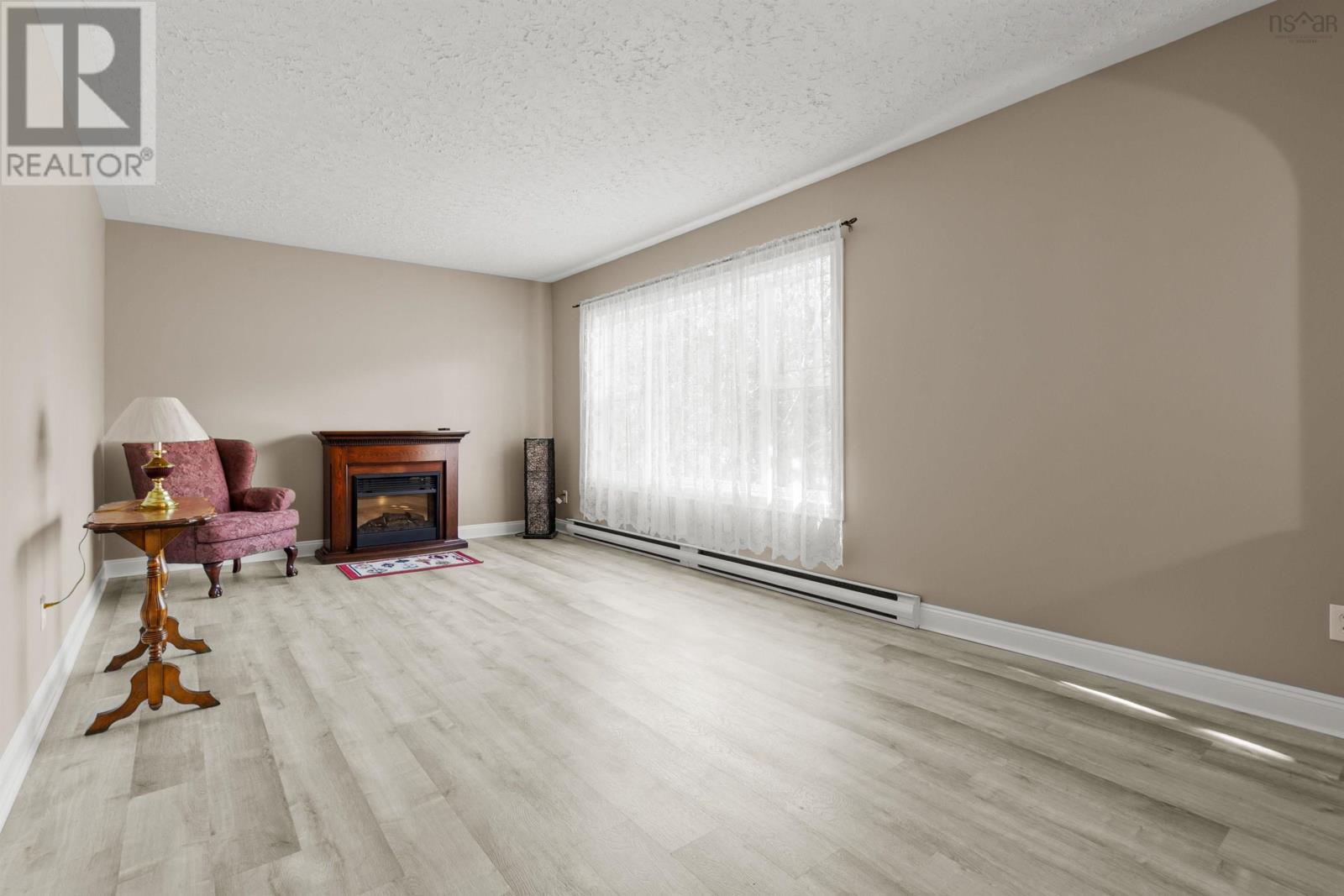 30 Wardour Street, Bedford, Nova Scotia  B4A 2H9 - Photo 7 - 202526746