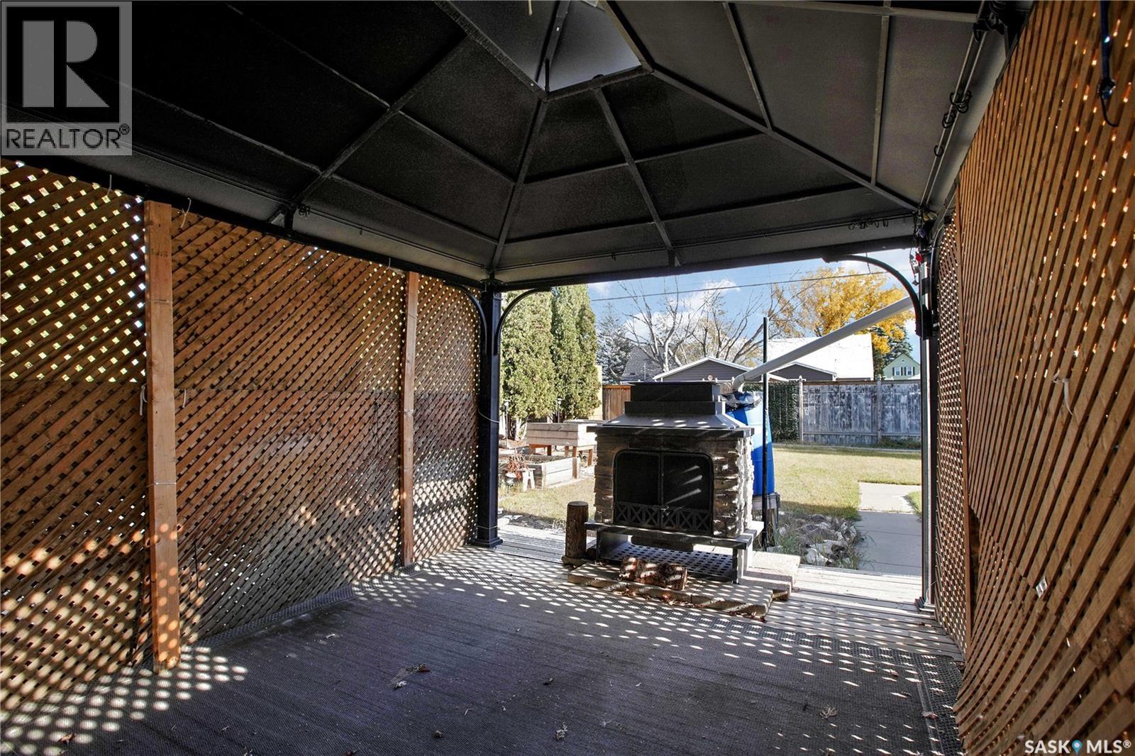 1018 O Avenue S, Saskatoon, Saskatchewan  S7M 1Z6 - Photo 13 - SK021871