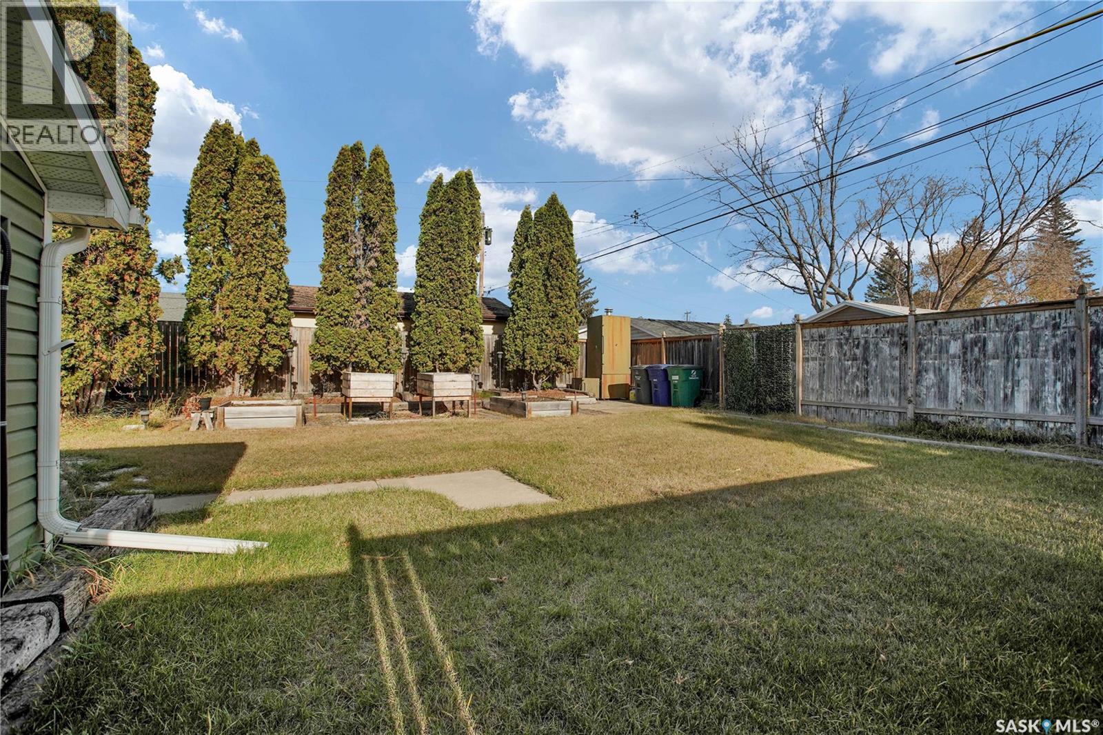 1018 O Avenue S, Saskatoon, Saskatchewan  S7M 1Z6 - Photo 17 - SK021871