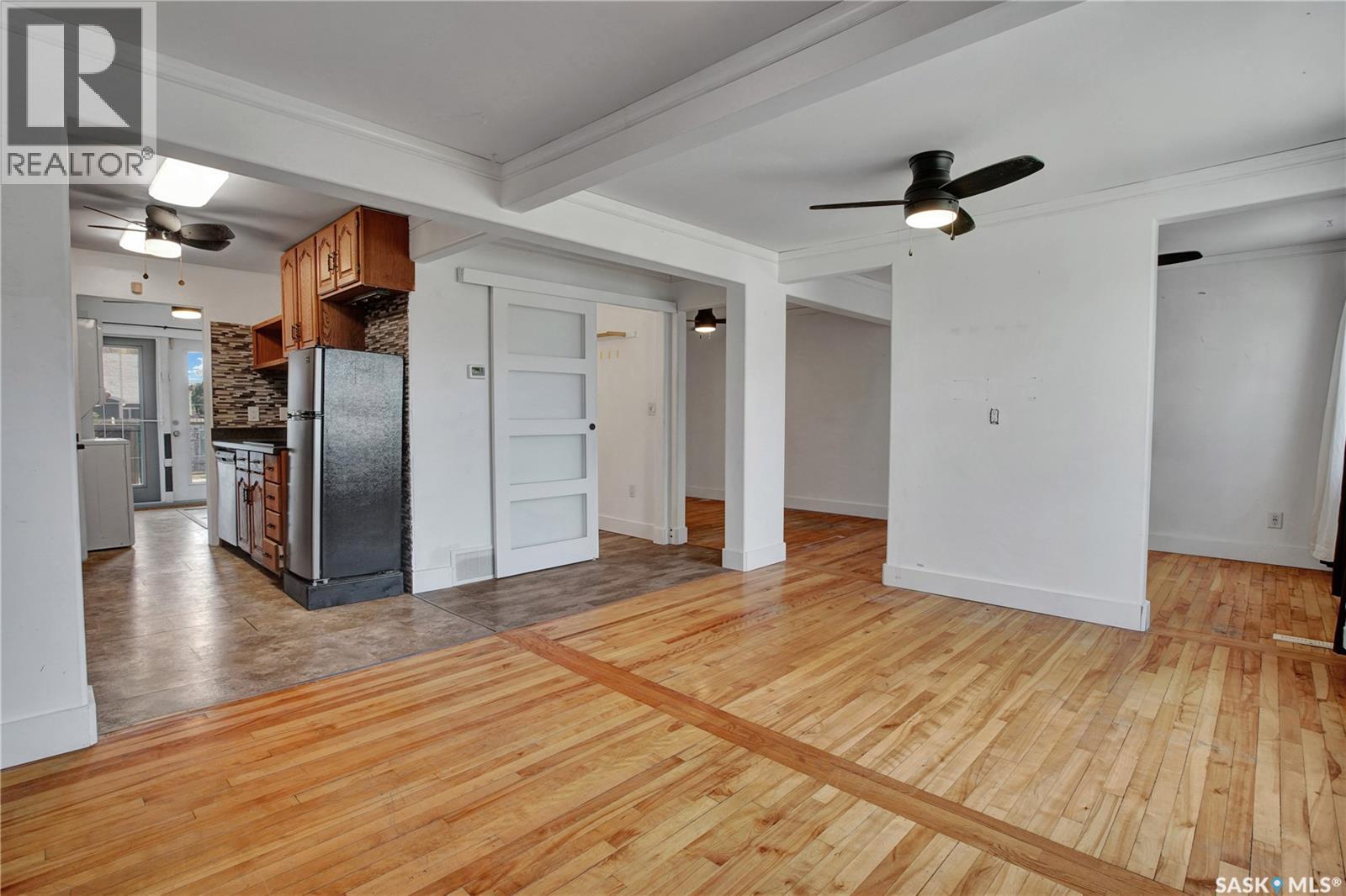 1018 O Avenue S, Saskatoon, Saskatchewan  S7M 1Z6 - Photo 3 - SK021871