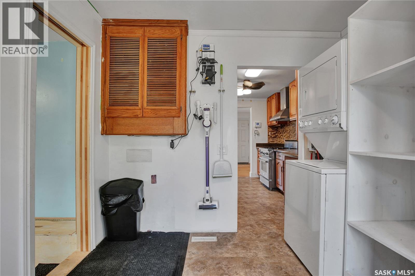 1018 O Avenue S, Saskatoon, Saskatchewan  S7M 1Z6 - Photo 9 - SK021871